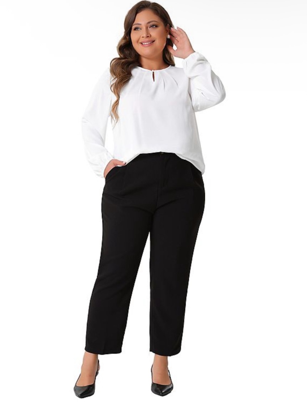 Women’s White Long-Sleeve Crewneck Blouse - Unbranded